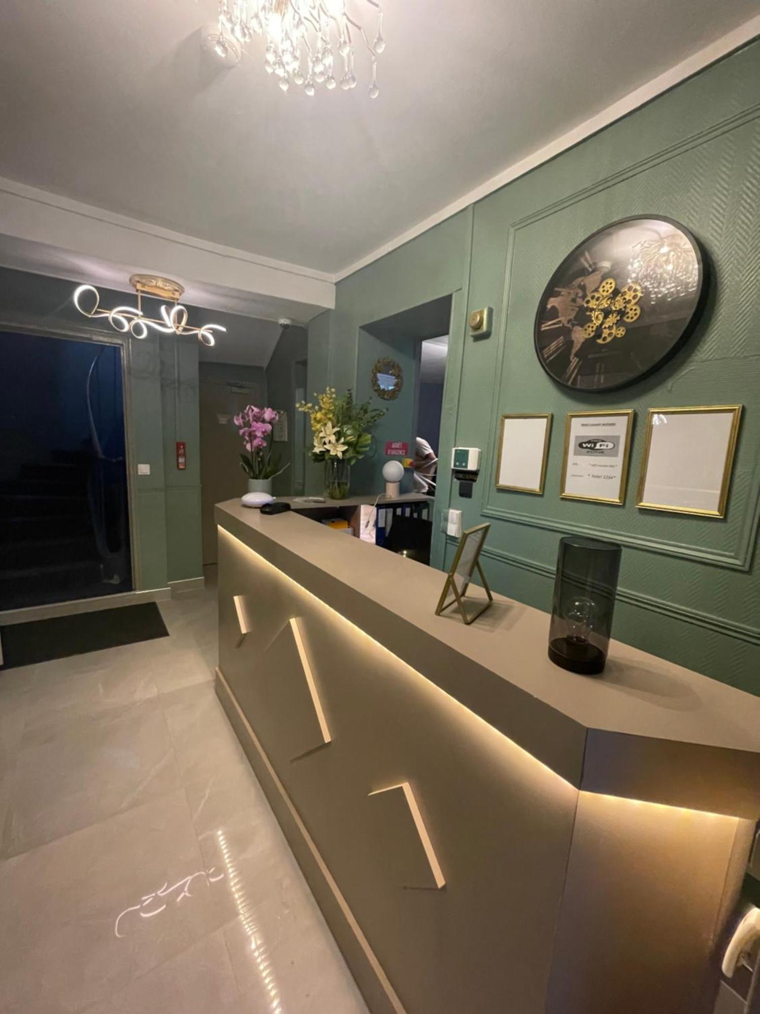 Hotel Louvain Paris Bagian luar foto