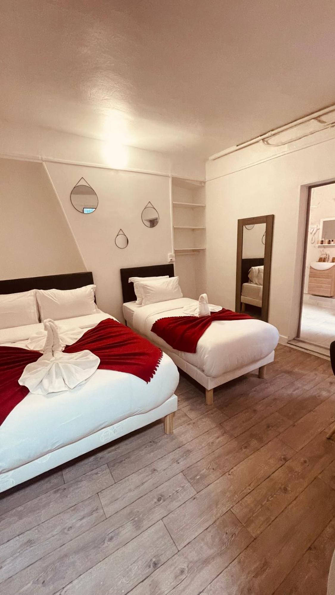 Hotel Louvain Paris Bagian luar foto