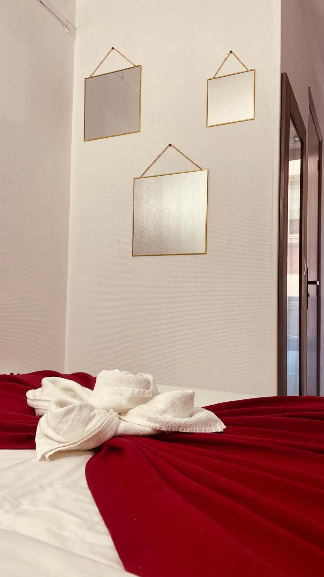Hotel Louvain Paris Bagian luar foto