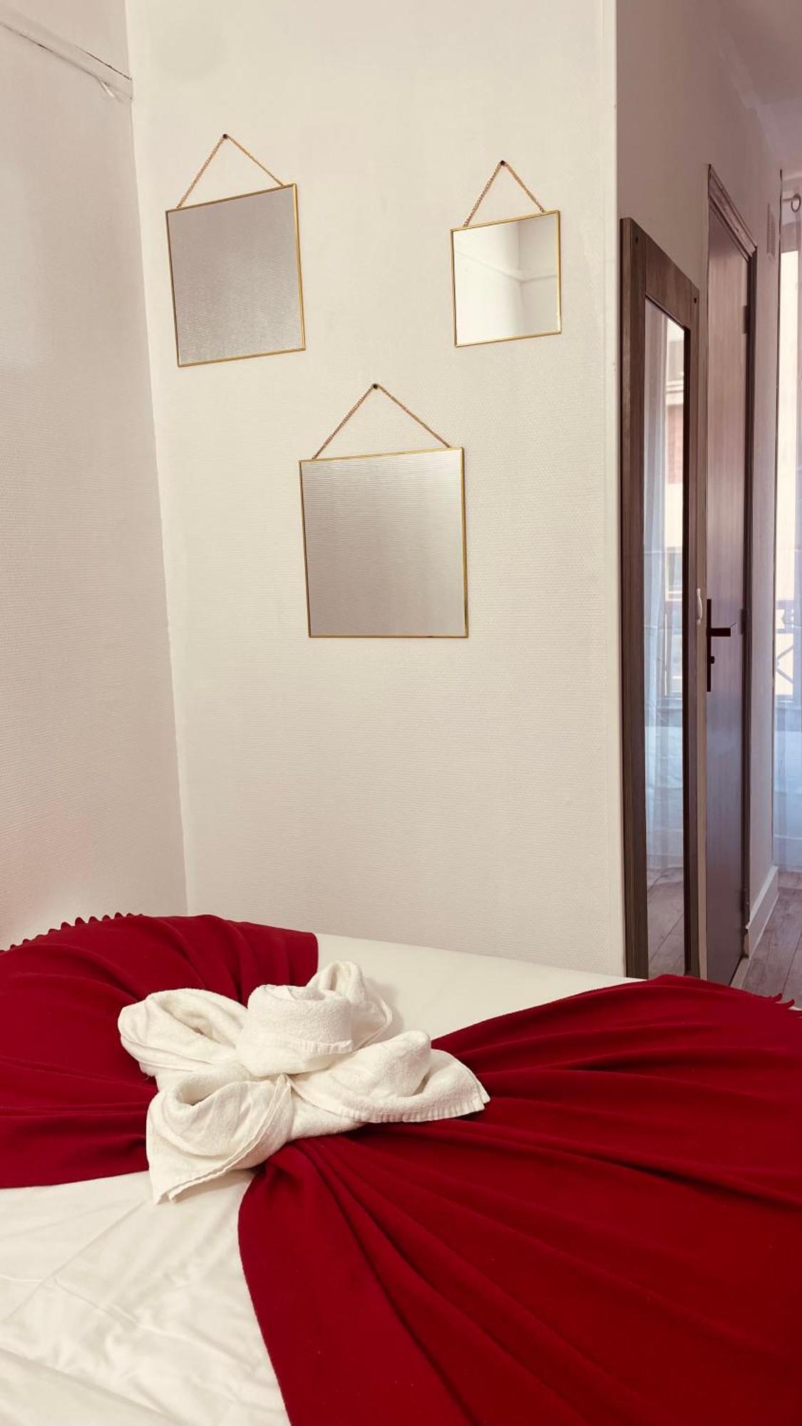 Hotel Louvain Paris Bagian luar foto