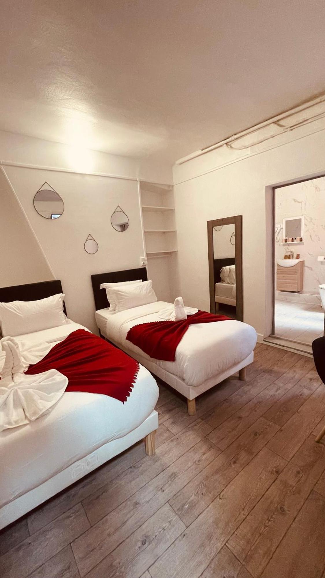 Hotel Louvain Paris Bagian luar foto