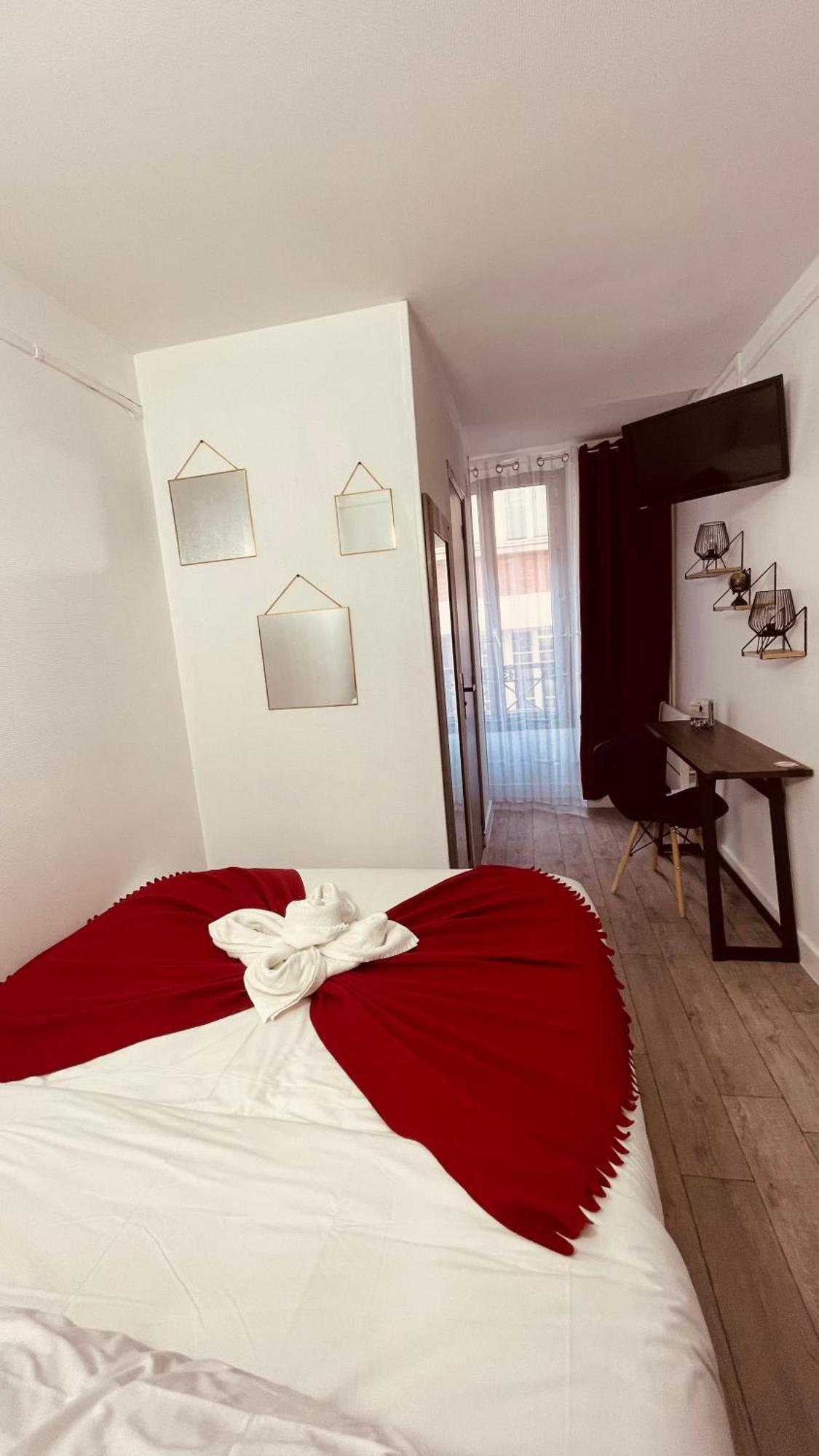Hotel Louvain Paris Bagian luar foto