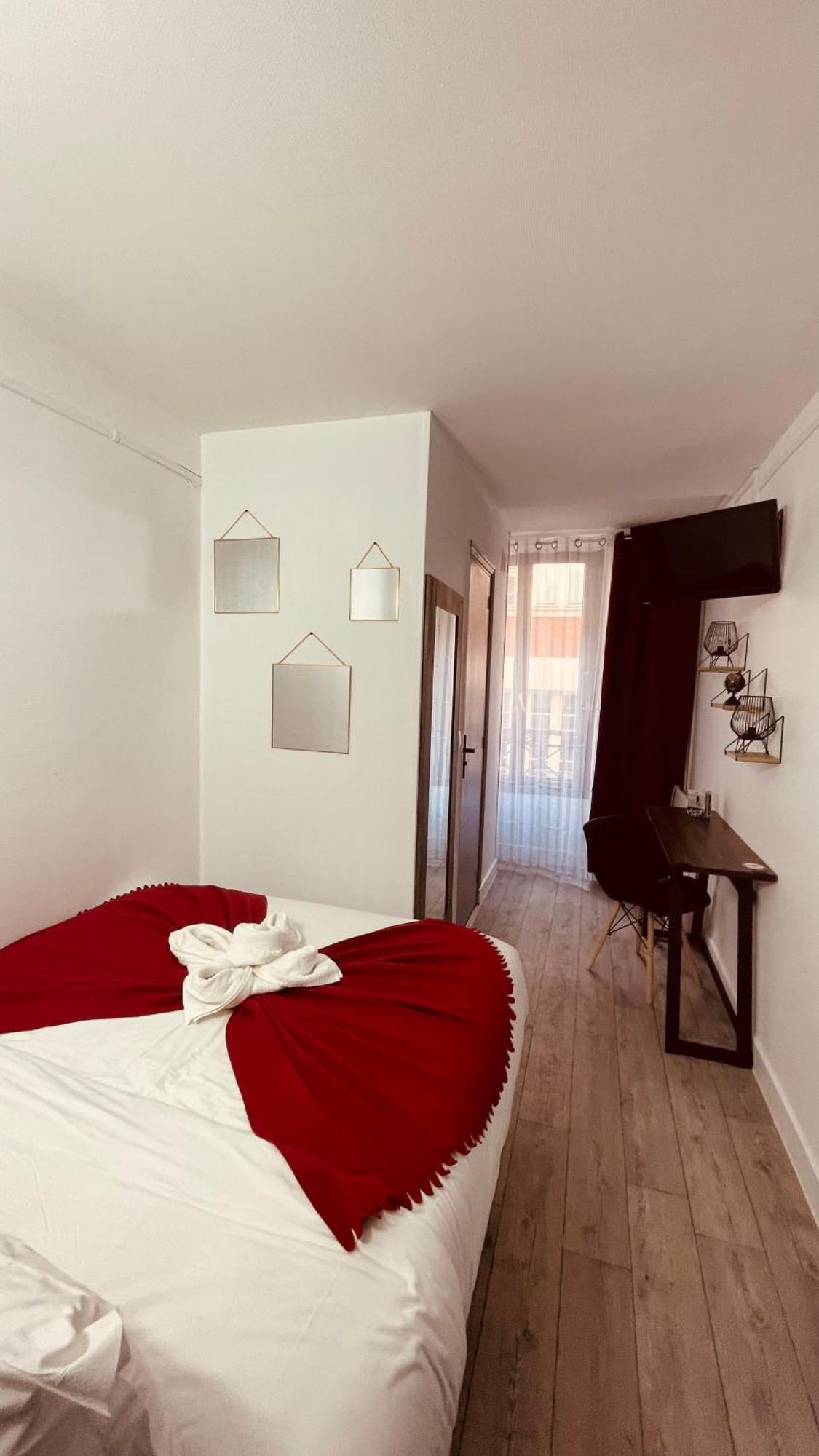 Hotel Louvain Paris Bagian luar foto
